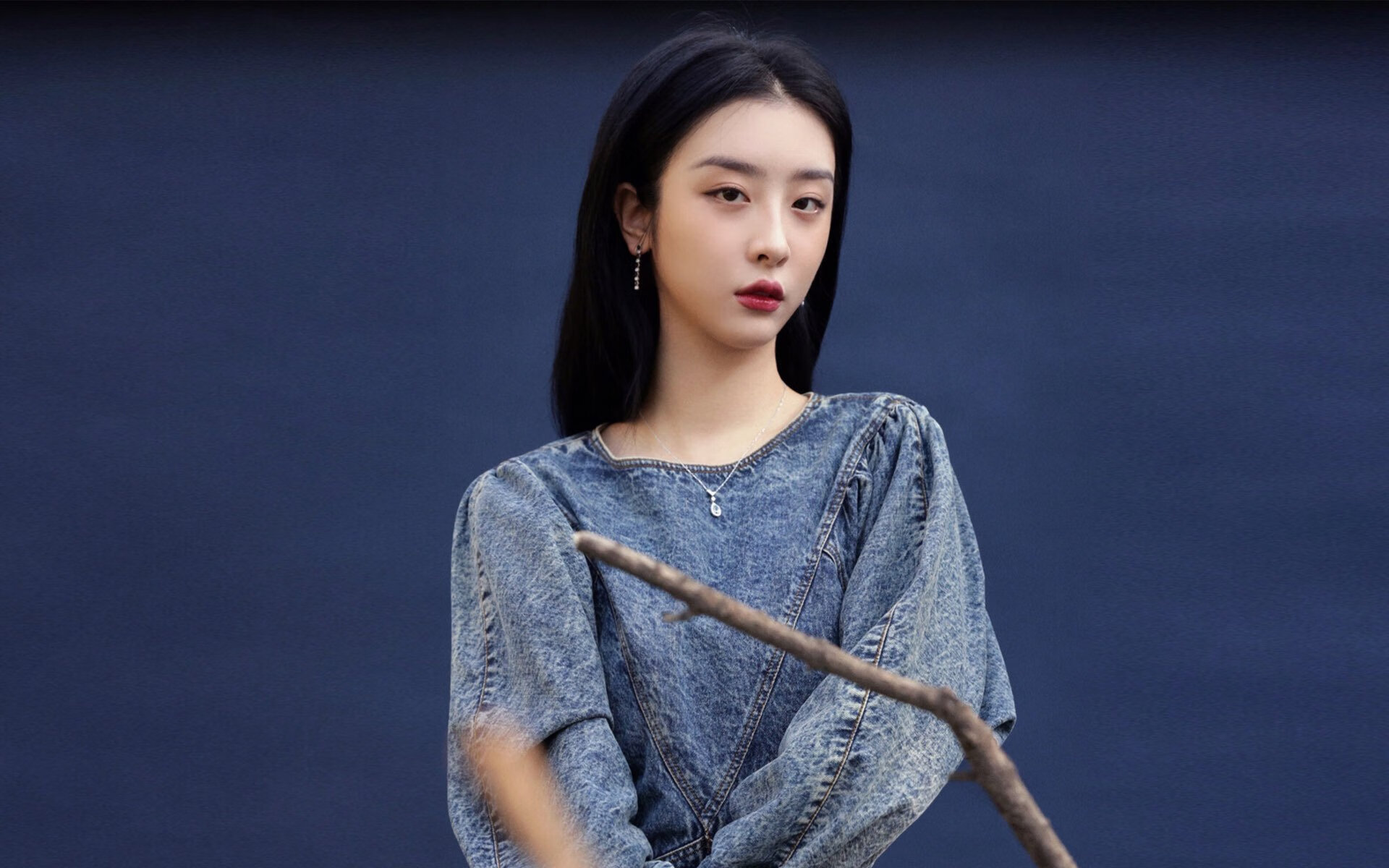 蓝衣悲歌,当格列兹曼的压哨绝杀,让亚洲红魔在2026世界杯G组写下最残酷的童话